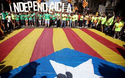 S&iacute;mbolos del independentismo catal&aacute;n en la Diada.