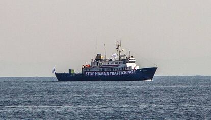 El 'C-Star' al Mediterrani.