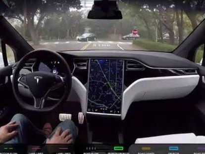 Tesla, que lidera la revolución de los coches autoconducidos, lanzará a la venta un modelo completamente autónomo en 2017