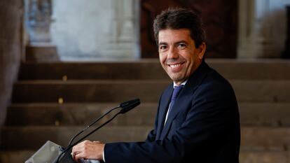 El presidente de la Generalitat, Carlos Mazón, durante su comparecencia el miércoles para anunciar la composición del nuevo Gobierno valenciano de coalición entre el PP y Vox.