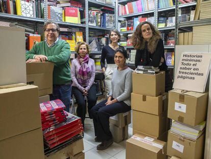 L'equip de Turner a Madrid: Ricardo Cayuela, director editorial, la directora de comunicació Lola Martín, i les editores Laura Estévez, Fernanda Febres-Cordero i Mariana Gasset (segona, quarta i cinquena per l'esquerra).