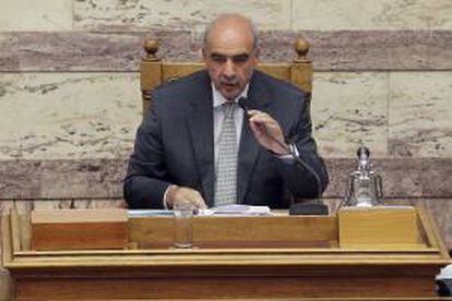 El actual presidente del Parlamento griego Evangelos Meimarakis, sospechoso de blanquear más de 10.000 millones de euros junto a otros dos exmiembros del Gobierno.