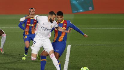 Benzema anota de tacón al Barcelona en el clásico del Di Stéfano.