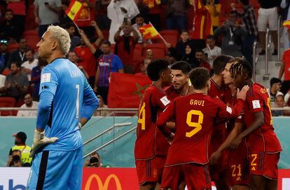 Los jugadores de España celebran uno de los goles frente a Costa Rica.