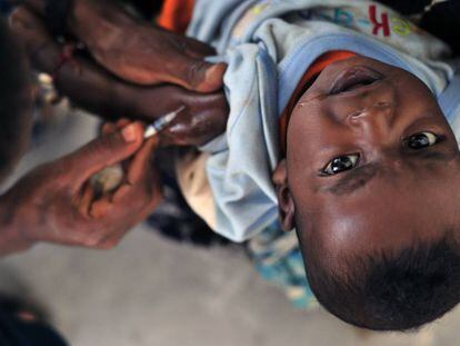 En la próxima década y media, las vacunas salvarán a millones de familias de la aplastante miseria de la extrema pobreza.