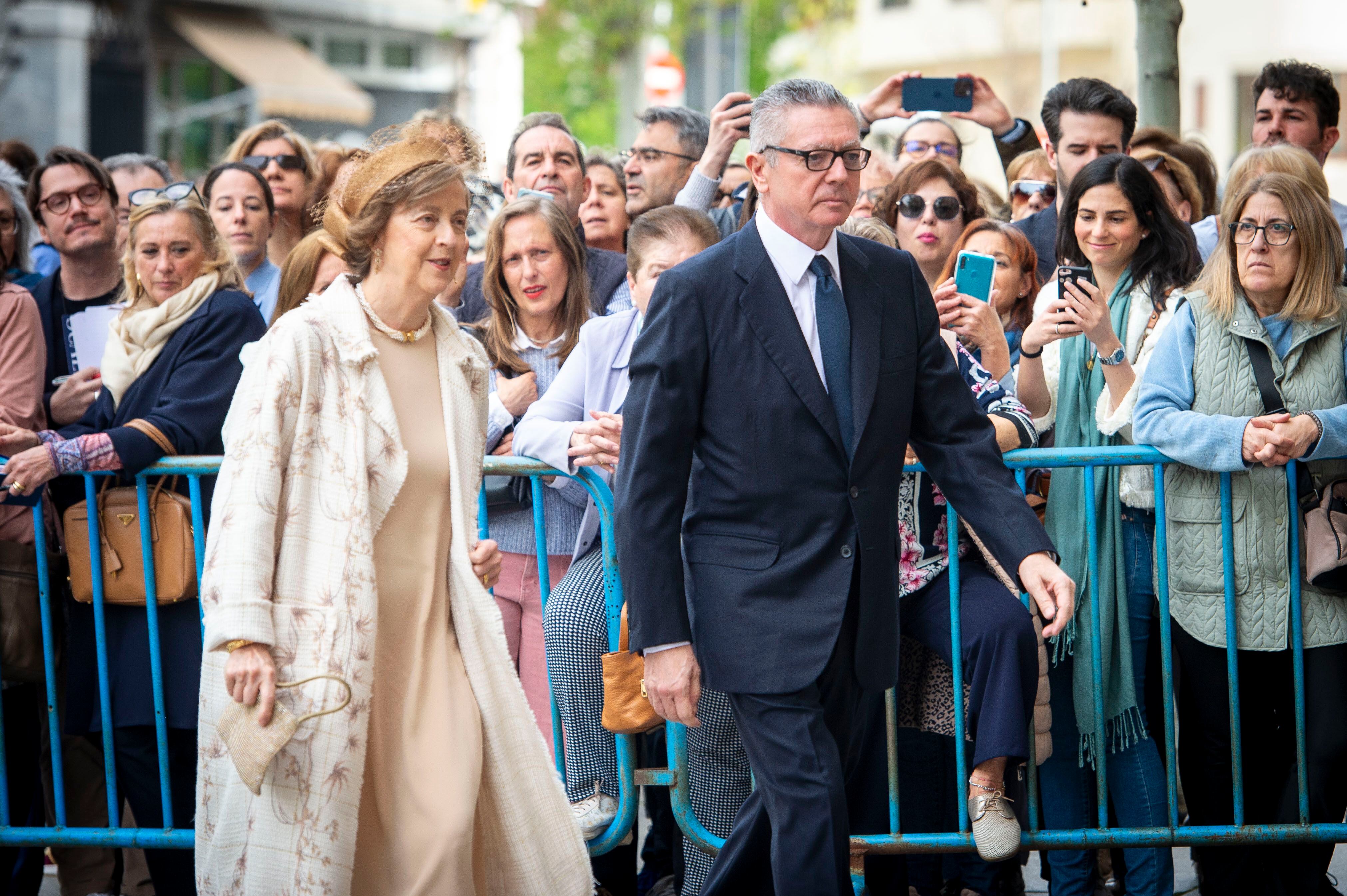 El expresidente de la Comunidad de Madrid y exalcalde de la capital Alberto Ruiz-Gallardón, junto a su esposa, María del Mar Utrera.