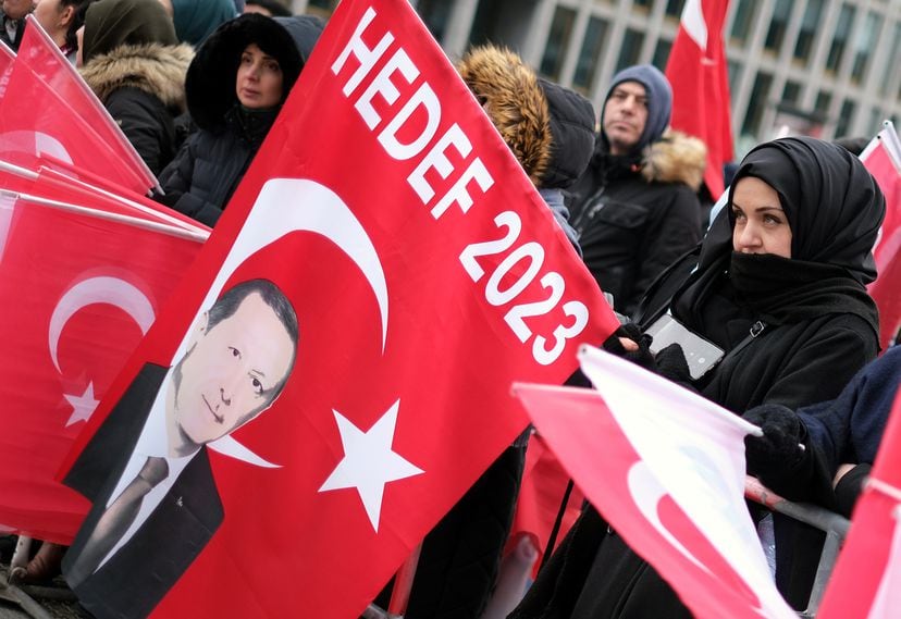 Partidarios del presidente turco Recep Tayyip Erdogan en la plaza Potsdamer de Berlín, en enero de 2020.