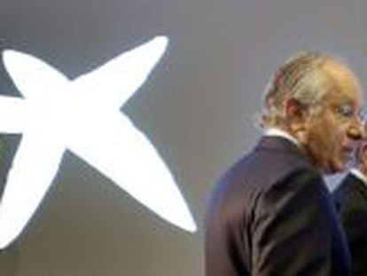 El presidente y el consejero delegado de CaixaBank, Isidre Fain&eacute; (d), y Juan Mar&iacute;a de Nin, respectivamente.