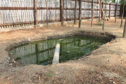 Todos en Kan Gone culpan a la mina de la insalubridad del agua.