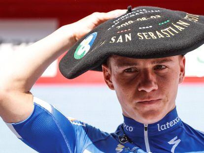 Remco Evenepoel tras ganar la Clásica de San Sebastián.