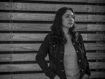 La escritora mexicana Fernanda Melchor posa para un retrato en la ciudad de Puebla, el día 29 de enero de 2021.