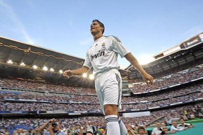 Cristiano Ronaldo en su presentación como jugador del Real Madrid.