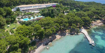 Hotel Formentor, en la bahía de Pollença.