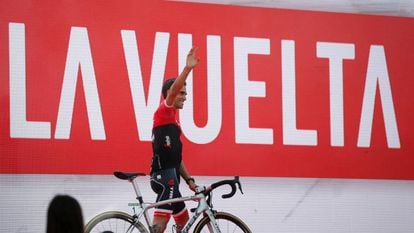 Contador antes de la salida de la Vuelta a Espa&ntilde;a 2017 en Nimes.