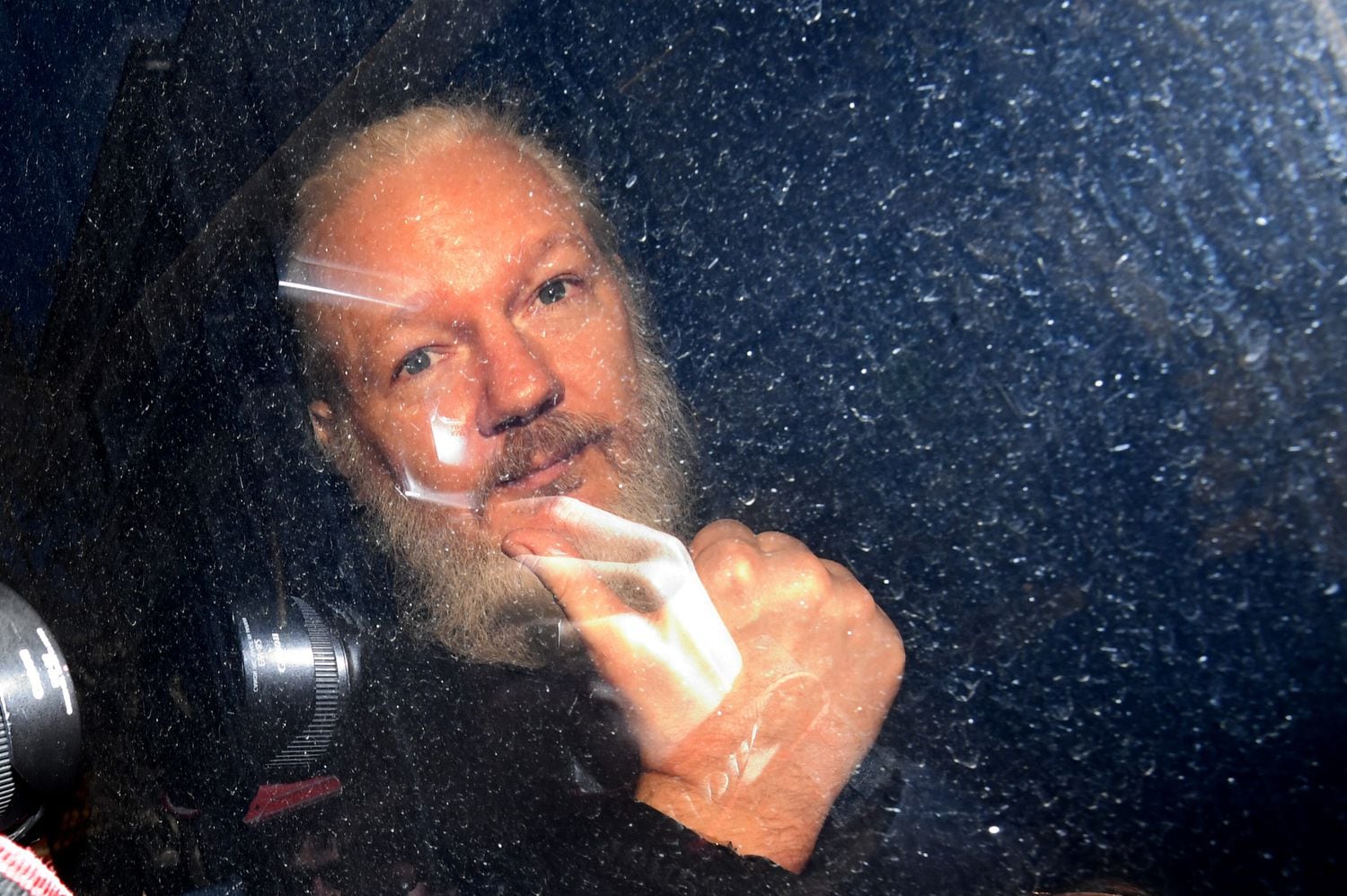 La justicia británica decide este lunes si extradita a Julian Assange a Estados  Unidos | Internacional | EL PAÍS