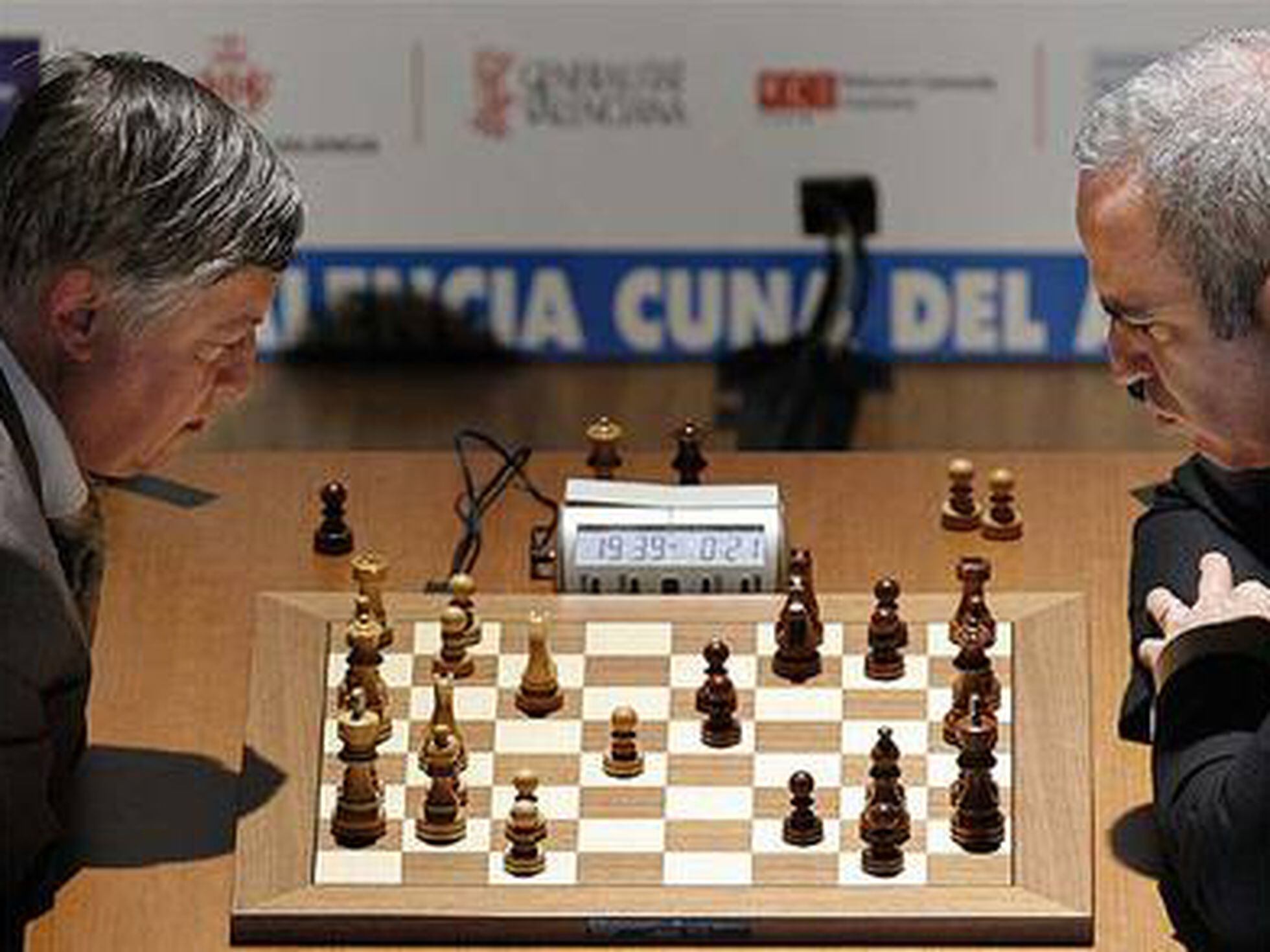 La estrategia en el ajedrez - Anatoly Karpov