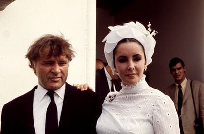 cable Color rosa Florecer Elizabeth Taylor y Richard Burton: “Siempre estuvimos locamente enamorados,  pero nos faltó tiempo…” | Gente | EL PAÍS