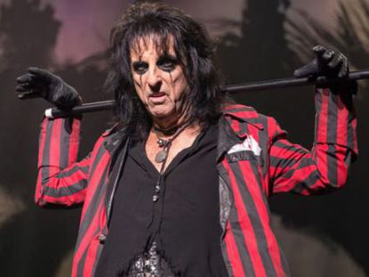 Alice Cooper.