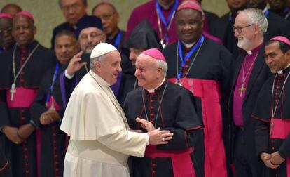 El papa Francesc durant l'audiència general al Vaticà.
