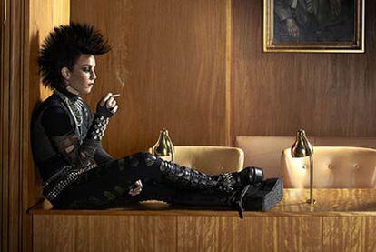 Lisbeth Salander, personaje clave de Stieg Larsson, en una imagen de <i>La reina en el palacio de las corrientes de aire.</i>