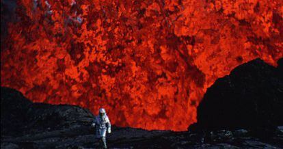 Fotograma de 'Dentro del volcán'.