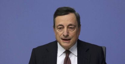 El presidente del BCE durante la rueda de prensa de este jueves.