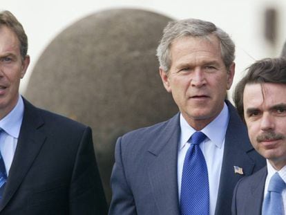 Tony Blair, George W. Bush y José Mª Aznar, en las Azores.
