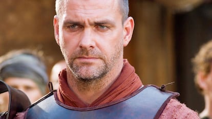 44NCU5NSANFJBPHW77I6TLJV2E - Muere a los 58 años el actor Ray Stevenson, que encarnó al legionario Tito Pullo en la serie ‘Roma’