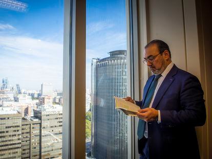 Sergio Díaz-Granados, presidente de CAF-Banco de Desarrollo de América Latina, en la planta 24 de la Torre Picasso, este lunes.