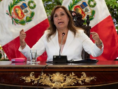 La presidenta de Perú, Dina Boluarte, este martes durante una comparecencia.