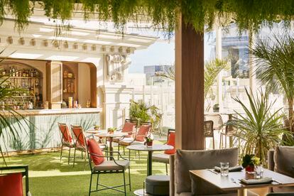 El Jardín de Diana, un 'beach club’ en la terraza del Hotel Hyatt de Gran Vía, en Madrid.