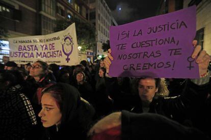 Protesta contra la sentencia de Manresa, este lunes en Madrid.