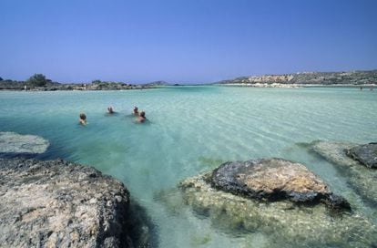 La playa de Elafonisi, en Creta.
