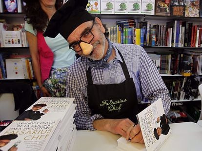 Muere el paraguayo Robin Wood, el autor de los 7.000 cómics | Cultura | EL  PAÍS