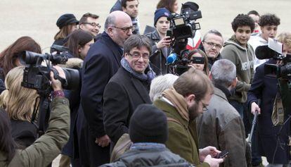 Carles Puigdemont, passejant a Brussel&middot;les.