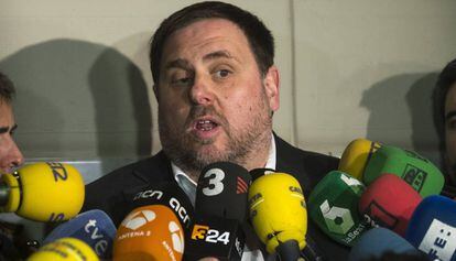 El vicepresidente Oriol Junqueras, en unas declaraciones en la sede de Economía.