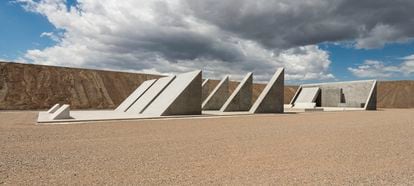 'City', la obra de Michael Heize de mayores dimensiones hasta la fecha, es también una de las “esculturas terrestres” más grandes de la historia. Cortesía de Triple Aught Foundation.