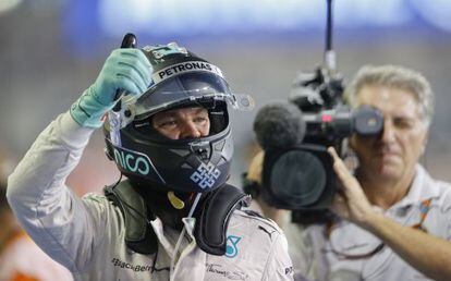 Rosberg celebra la pole en Abu Dabi