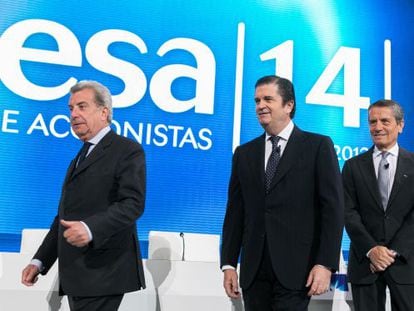 Fulvio Conti, Borja Prado y Andrea Brentan, en la junta.