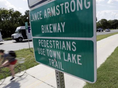 El carril bici con el nombre de Armstrong en Austin, su ciudad. 