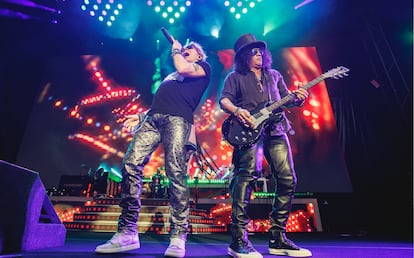 Axl Rose y Slash, en un momento del concierto.