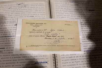 Recibí por la entrega de la novela 'Entre visillos' para el Premio Nadal de 1957.