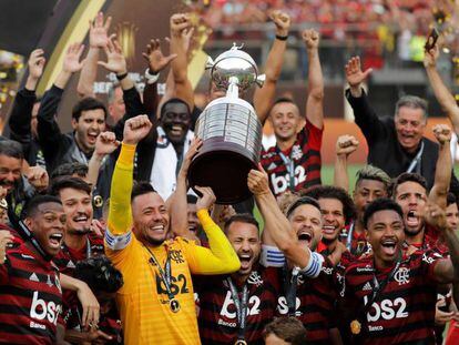 Los jugadores del Flamengo celebran el título.