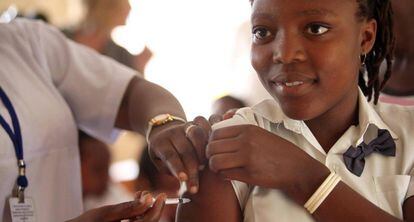 Las vacunas salvan millones de vidas de la muerte y la discapacidad.