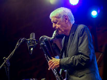 Michel Porta durante su concierto del jueves en San Sebastián.