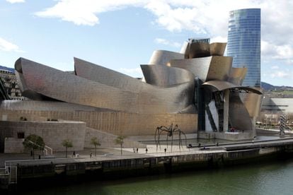 Museo Guggenheim Bilbao, del arquitecto Frank Gehry.