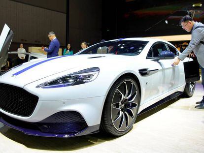 Aston Martin se estrella en Bolsa: sus acciones caen un 23%