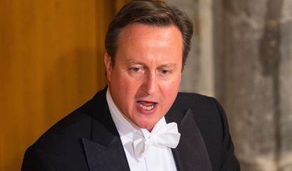 El primer ministro brit&aacute;nico, David Cameron, anoche en Londres. 