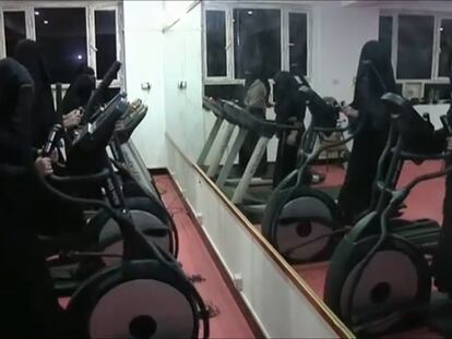 Ir al gimnasio en burka, un acto ‘revolucionario’ en Afganistán