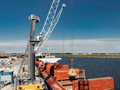 Grúas Liebherr para grupo Bergé.